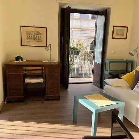 L' Angolo Dei Benedettini Apartment