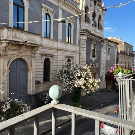Apartment L' Angolo Dei Benedettini *